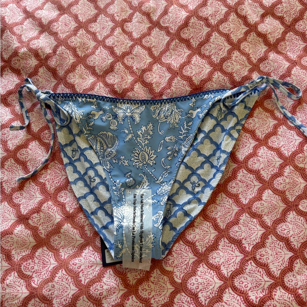 Roller Rabbit Target Reversible Bikini Bottom - Picture 4 of 5